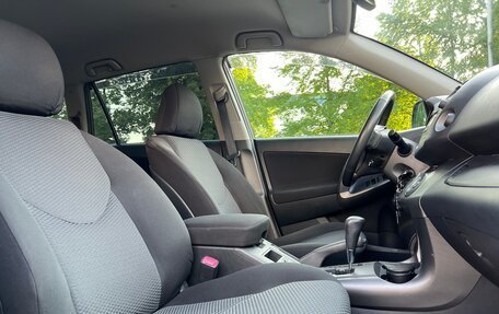 Toyota RAV4, 2010 год, 1 685 000 рублей, 18 фотография