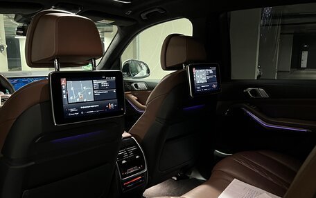BMW X7, 2021 год, 9 300 000 рублей, 28 фотография