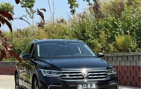 Volkswagen Tiguan II, 2022 год, 2 459 277 рублей, 3 фотография