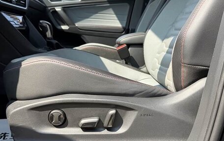 Volkswagen Tiguan II, 2022 год, 2 459 277 рублей, 9 фотография
