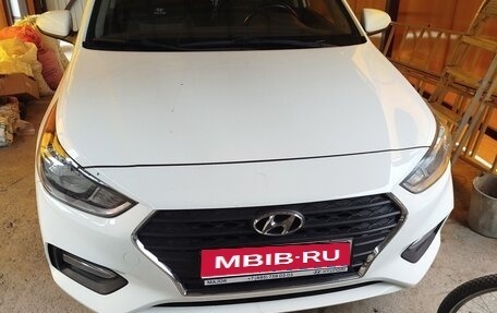Hyundai Solaris II рестайлинг, 2019 год, 1 250 000 рублей, 1 фотография