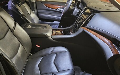 Cadillac Escalade IV, 2020 год, 5 450 000 рублей, 10 фотография