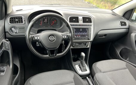 Volkswagen Polo VI (EU Market), 2018 год, 1 100 000 рублей, 15 фотография