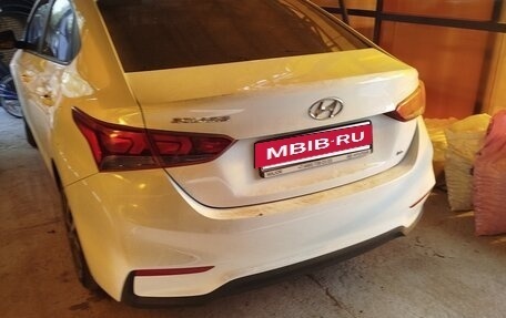 Hyundai Solaris II рестайлинг, 2019 год, 1 250 000 рублей, 4 фотография