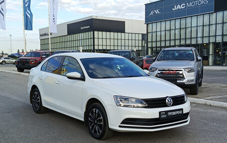 Volkswagen Jetta VI, 2018 год, 1 550 000 рублей, 3 фотография