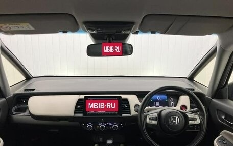 Honda Fit, 2022 год, 995 000 рублей, 14 фотография