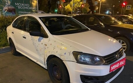 Volkswagen Polo VI (EU Market), 2015 год, 400 000 рублей, 10 фотография