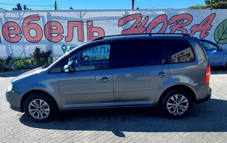 Volkswagen Touran III, 2006 год, 800 000 рублей, 5 фотография