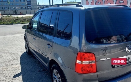 Volkswagen Touran III, 2006 год, 800 000 рублей, 6 фотография