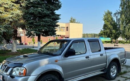 Nissan NP300, 2008 год, 810 000 рублей, 13 фотография