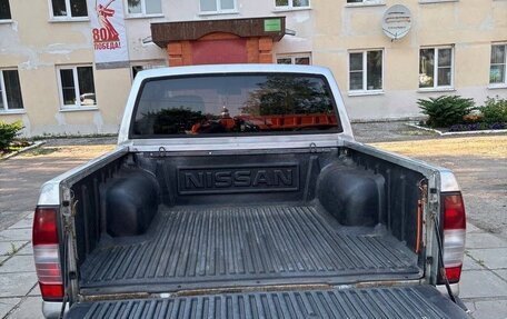 Nissan NP300, 2008 год, 810 000 рублей, 20 фотография