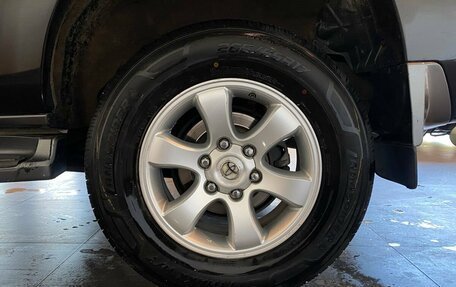 Toyota Land Cruiser Prado 120 рестайлинг, 2008 год, 2 370 000 рублей, 19 фотография
