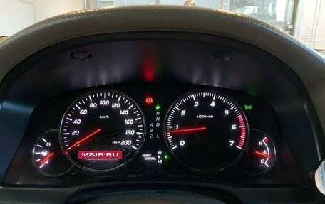 Toyota Land Cruiser Prado 120 рестайлинг, 2008 год, 2 370 000 рублей, 11 фотография