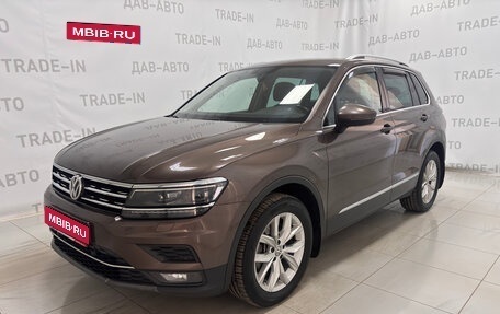 Volkswagen Tiguan II, 2017 год, 2 450 000 рублей, 1 фотография