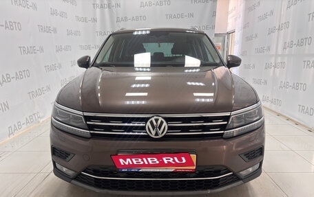 Volkswagen Tiguan II, 2017 год, 2 450 000 рублей, 2 фотография