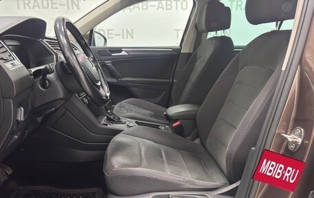 Volkswagen Tiguan II, 2017 год, 2 450 000 рублей, 9 фотография