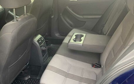 Volkswagen Jetta VI, 2016 год, 750 000 рублей, 5 фотография