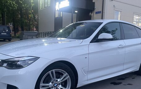 BMW 3 серия, 2018 год, 2 499 000 рублей, 2 фотография