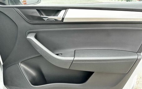 Skoda Rapid II, 2022 год, 1 730 000 рублей, 19 фотография