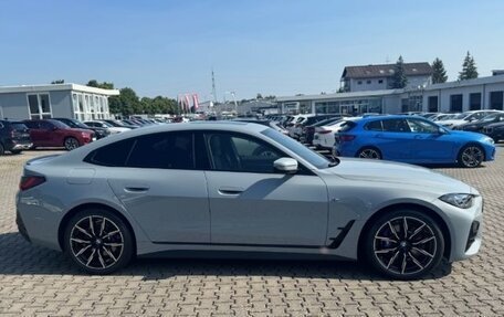 BMW 4 серия, 2022 год, 3 790 000 рублей, 8 фотография
