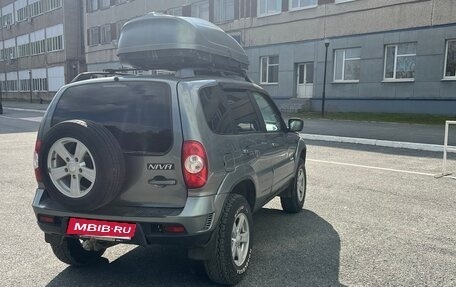 Chevrolet Niva I рестайлинг, 2013 год, 530 000 рублей, 5 фотография