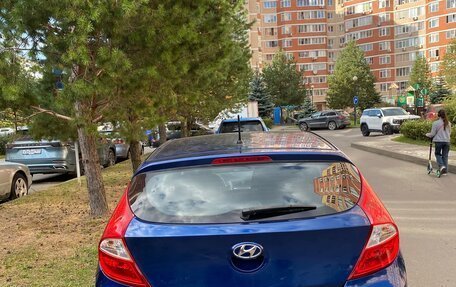 Hyundai Solaris II рестайлинг, 2015 год, 845 000 рублей, 1 фотография