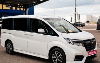 Honda Stepwgn IV, 2018 год, 2 990 000 рублей, 1 фотография