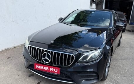 Mercedes-Benz E-Класс, 2019 год, 2 650 000 рублей, 1 фотография