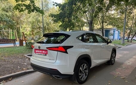 Lexus NX I, 2017 год, 4 000 000 рублей, 3 фотография