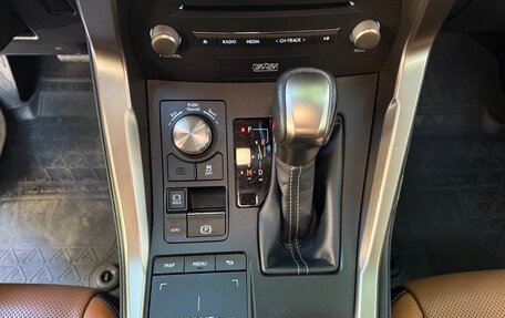 Lexus NX I, 2017 год, 4 000 000 рублей, 9 фотография