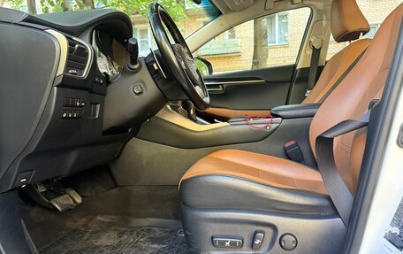 Lexus NX I, 2017 год, 4 000 000 рублей, 8 фотография