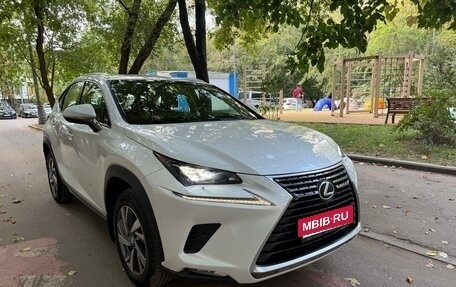 Lexus NX I, 2017 год, 4 000 000 рублей, 6 фотография