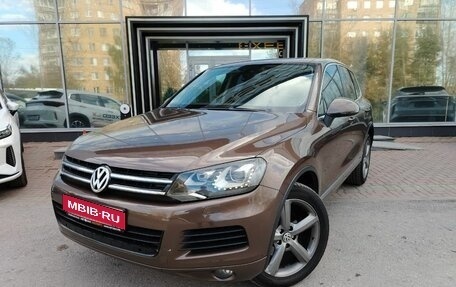 Volkswagen Touareg III, 2011 год, 1 875 000 рублей, 1 фотография