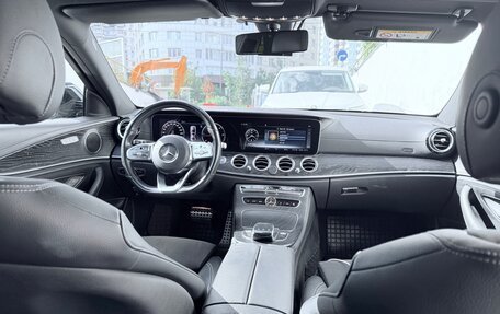 Mercedes-Benz E-Класс, 2019 год, 2 650 000 рублей, 6 фотография