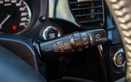 Mitsubishi Outlander III рестайлинг 3, 2015 год, 1 800 000 рублей, 24 фотография