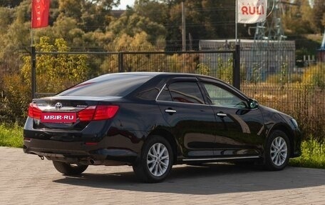 Toyota Camry, 2012 год, 1 430 000 рублей, 10 фотография