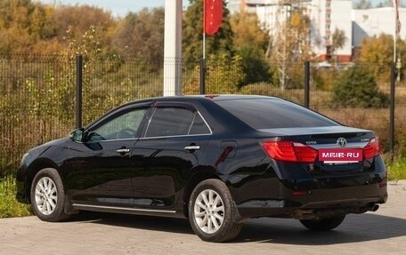 Toyota Camry, 2012 год, 1 430 000 рублей, 8 фотография