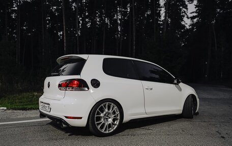 Volkswagen Golf GTI VII, 2009 год, 1 299 000 рублей, 2 фотография