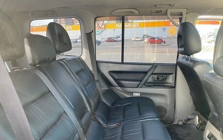Mitsubishi Pajero III рестайлинг, 2001 год, 730 000 рублей, 10 фотография