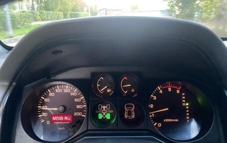 Mitsubishi Pajero III рестайлинг, 2001 год, 730 000 рублей, 9 фотография