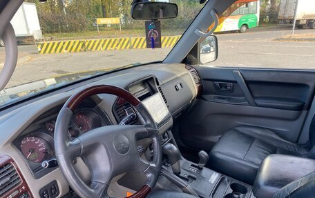 Mitsubishi Pajero III рестайлинг, 2001 год, 730 000 рублей, 13 фотография