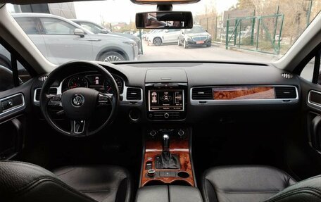 Volkswagen Touareg III, 2011 год, 1 875 000 рублей, 18 фотография