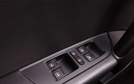 Volkswagen Touareg III, 2011 год, 1 875 000 рублей, 35 фотография