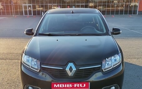 Renault Sandero II рестайлинг, 2014 год, 699 000 рублей, 1 фотография