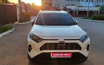 Toyota RAV4, 2021 год, 3 750 000 рублей, 1 фотография