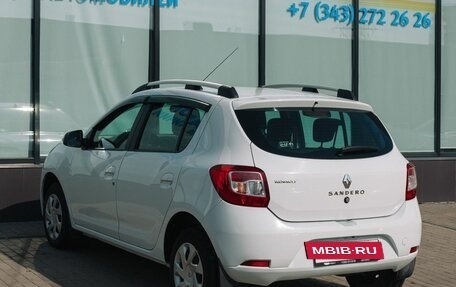 Renault Sandero II рестайлинг, 2016 год, 835 000 рублей, 3 фотография