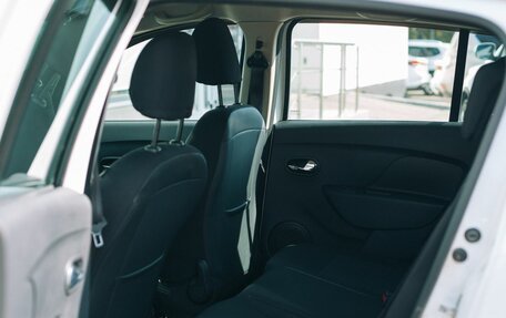Renault Sandero II рестайлинг, 2016 год, 835 000 рублей, 15 фотография