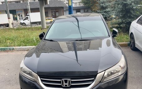 Honda Accord IX рестайлинг, 2013 год, 1 350 000 рублей, 8 фотография