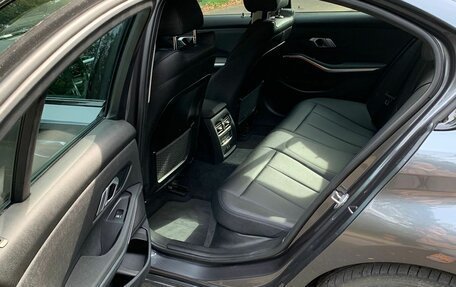 BMW 3 серия, 2021 год, 3 700 000 рублей, 7 фотография