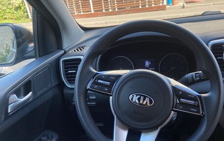 KIA Sportage IV рестайлинг, 2019 год, 2 000 000 рублей, 4 фотография